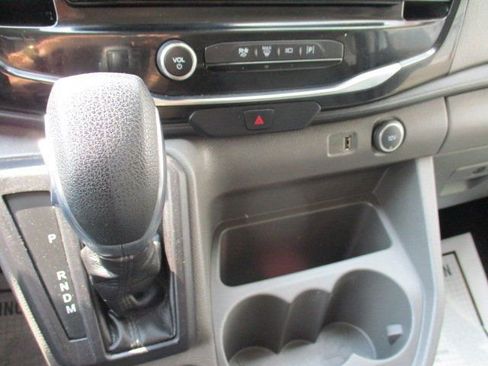 Used 2023 Ford Transit 350 XLT RWD image 15