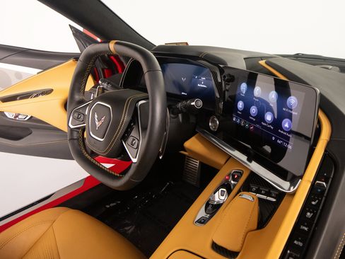 Used 2020 Chevrolet Corvette Stingray Premium Cpe w/ 3LT Preferred Equipment Group RWD image 36