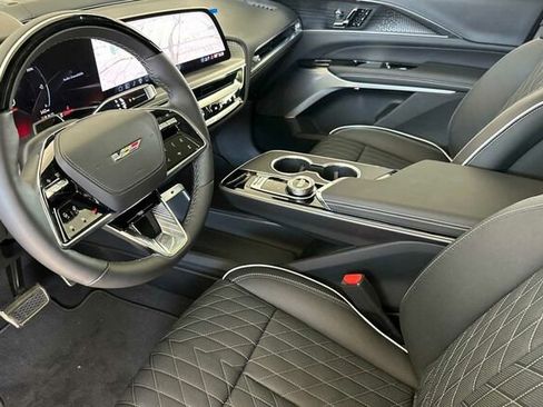 New 2026 Cadillac Lyriq V w/ Exterior Carbon Fiber Package image 10