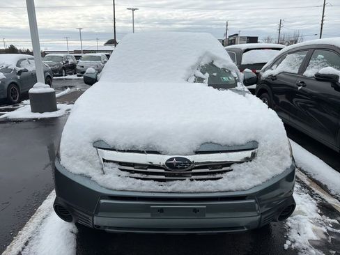 Used 2010 Subaru Forester 2.5X Premium image 5