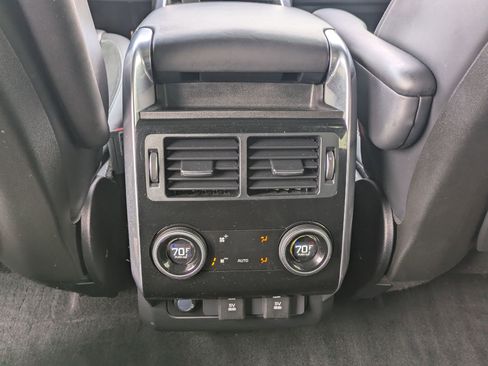 Used 2020 Land Rover Range Rover Sport HST image 23