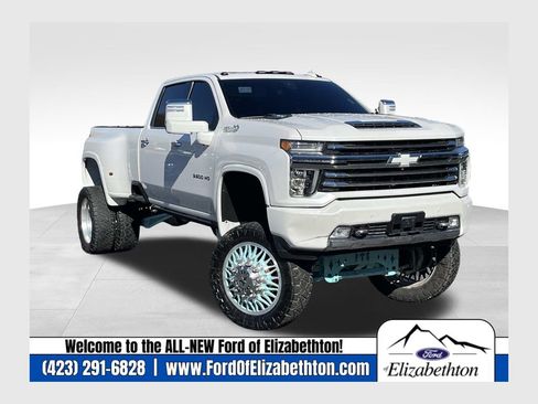 Used 2020 Chevrolet Silverado 3500 High Country image 1