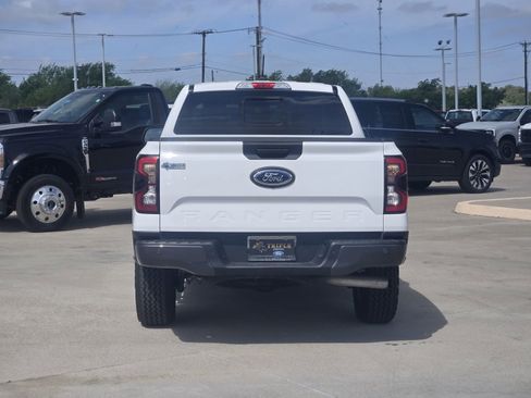 Used 2024 Ford Ranger XLT w/ FX4 Off-Road Package AWD/4WD image 8