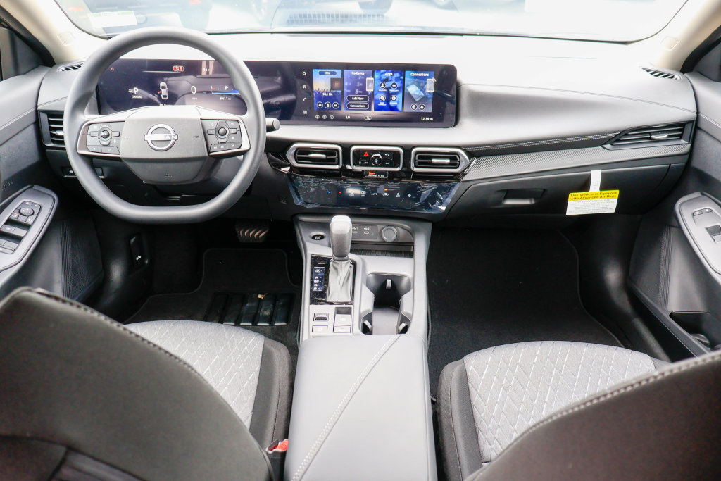 New 2027 Nissan Sentra SV FWD image 6