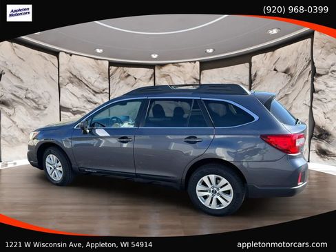 Used 2017 Subaru Outback 2.5i Premium AWD/4WD image 5