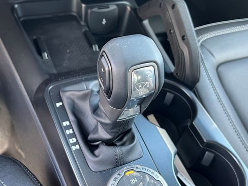 New 2025 Ford Bronco Badlands w/ Sasquatch Package image 16