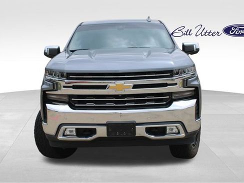 Used 2020 Chevrolet Silverado 1500 LTZ w/ LTZ Plus Package AWD/4WD image 12