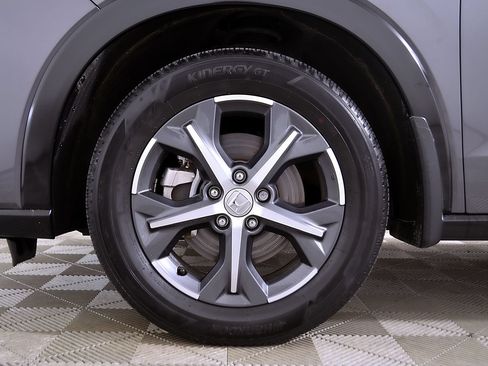 Used 2024 Honda HR-V EX-L image 11
