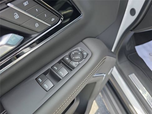 New 2026 GMC Yukon XL Elevation RWD image 18
