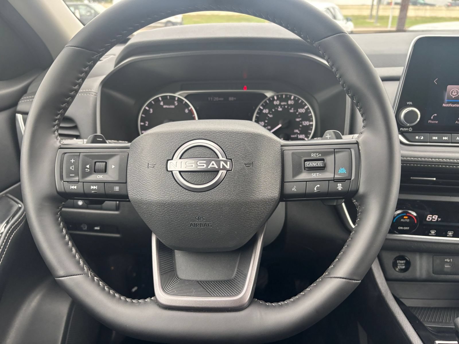 Used 2026 Nissan Rogue SV AWD/4WD image 28
