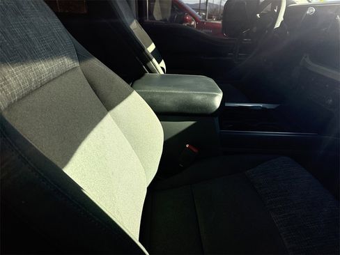 Used 2023 Ford F250 XLT w/ Black Appearance Package image 23