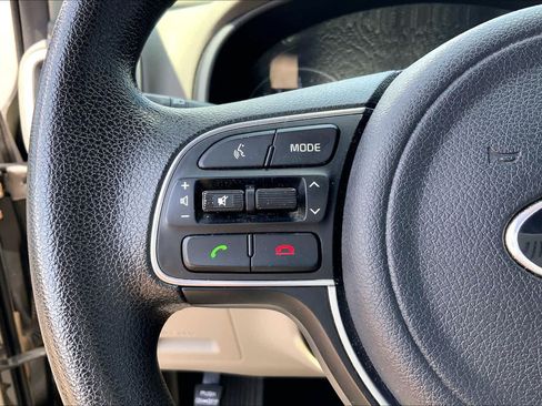 Used 2019 Kia Sportage LX FWD image 24