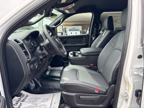 New 2026 RAM 2500 Tradesman w/ Chrome Appearance Group AWD/4WD image 13