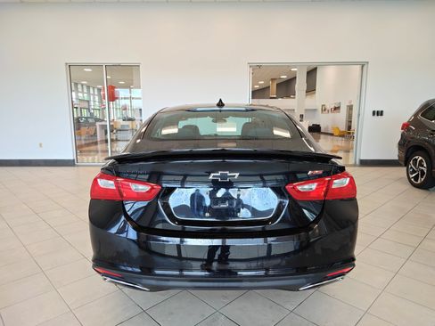 Used 2022 Chevrolet Malibu RS FWD image 4