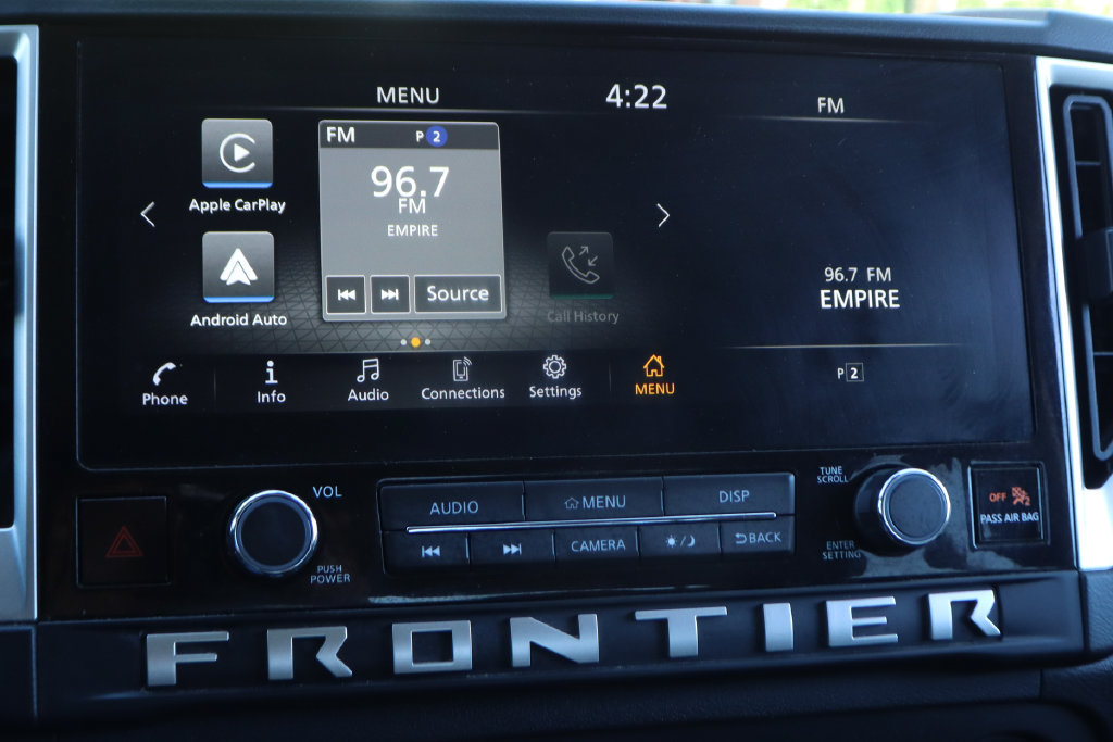 Used 2025 Nissan Frontier SV AWD/4WD image 27