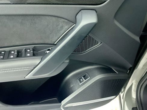 Used 2023 Audi SQ5 Premium Plus w/ Premium Plus Package image 10