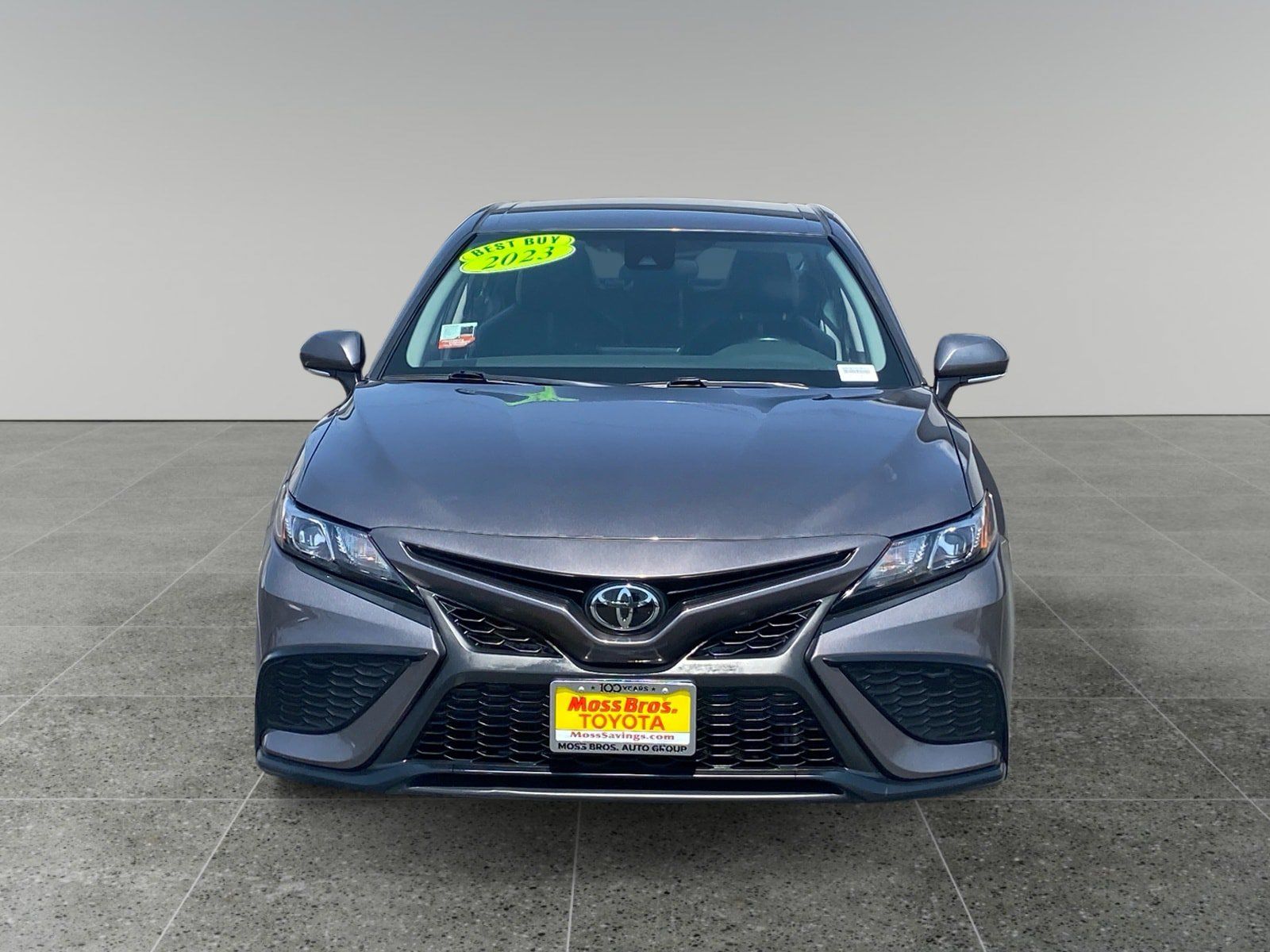 Used 2023 Toyota Camry SE FWD image 8