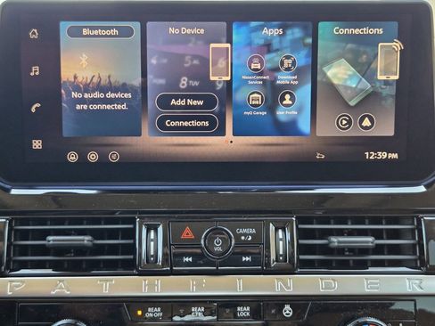 New 2026 Nissan Pathfinder Platinum AWD/4WD image 14