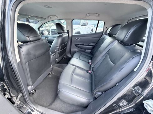 Used 2015 Nissan Leaf SL w/ Premium Package FWD image 13