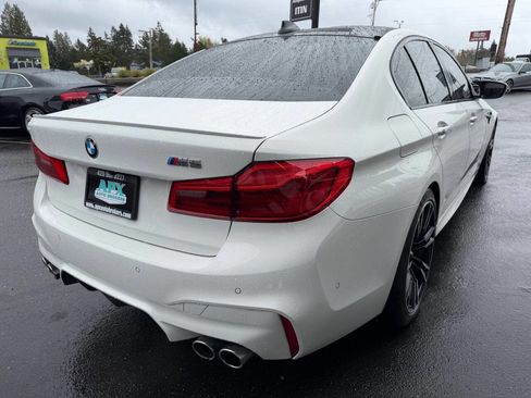 Used 2018 BMW M5 w/ Executive Package image 11