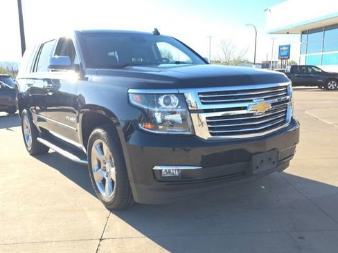Used 2018 Chevrolet Tahoe Premier image 3