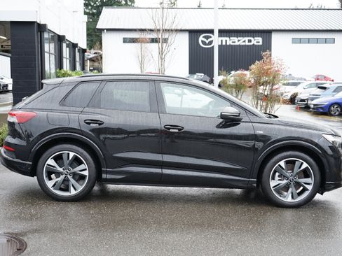 Used 2024 Audi Q4 e-tron Premium Plus w/ Premium Plus image 3