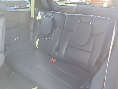 Used 2025 Ford Explorer ST image 13