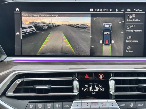 Used 2022 BMW X5 sDrive40i w/ M Sport Package image 21