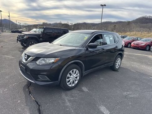 Used 2016 Nissan Rogue S FWD image 4