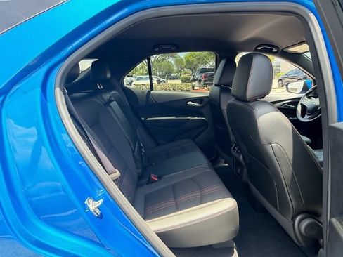 Used 2024 Chevrolet Equinox RS FWD image 11