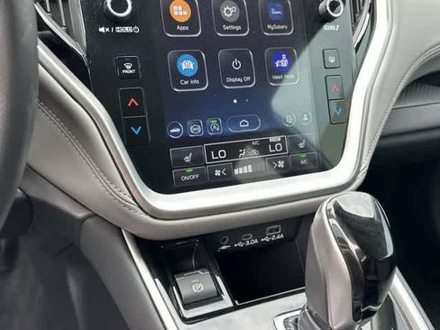 Certified 2025 Subaru Outback Premium AWD/4WD image 27