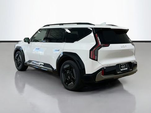 New 2026 Kia EV9 GT-Line AWD/4WD image 5