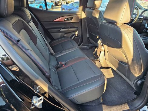 Used 2024 Chevrolet Equinox EV RS FWD image 16