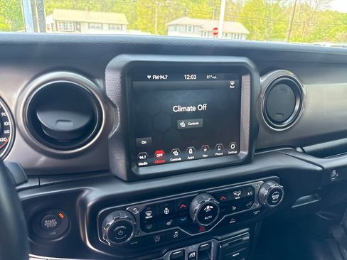 Used 2021 Jeep Wrangler Unlimited Sport w/ Sun And Sound Package AWD/4WD image 24