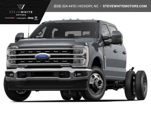 Used 2025 Ford F350 XL AWD/4WD image 1