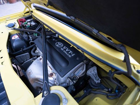 Used 2001 Toyota MR2 Spyder image 28