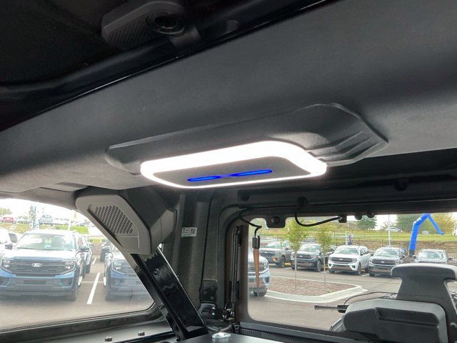 Used 2022 Ford Bronco Wildtrak AWD/4WD image 28
