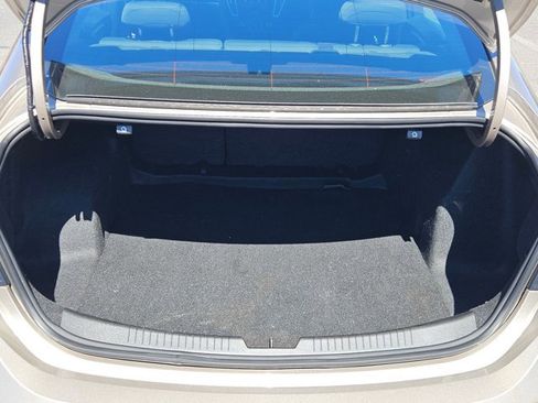 Used 2023 Chevrolet Malibu LT image 6