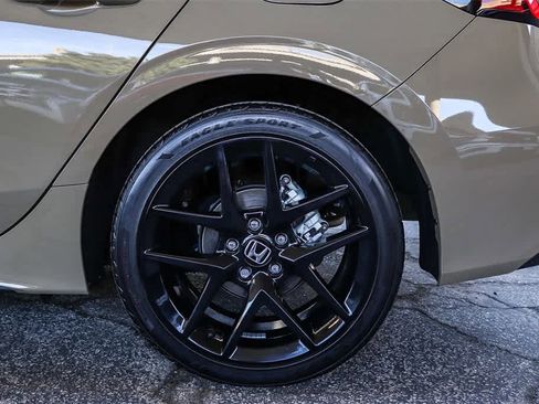 Used 2025 Honda Civic Sport image 10