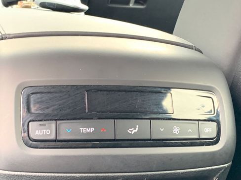 Used 2025 Hyundai Palisade SEL image 25