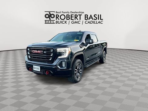 Used 2022 GMC Sierra 1500 AT4 w/ AT4 Premium Package AWD/4WD image 4