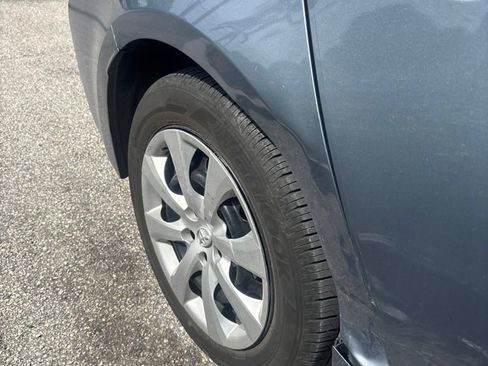 Used 2024 Toyota Corolla LE FWD image 5