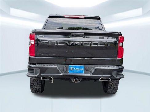Used 2025 Chevrolet Silverado 1500 LT Trail Boss w/ LPO, Dark Essentials Package AWD/4WD image 5