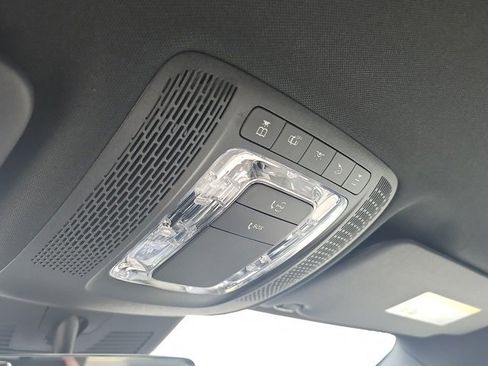 Certified 2025 Mercedes-Benz GLA 250 4MATIC image 31