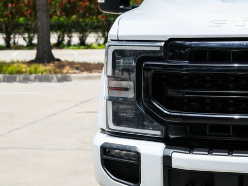 Used 2020 Ford F250 Lariat AWD/4WD image 5