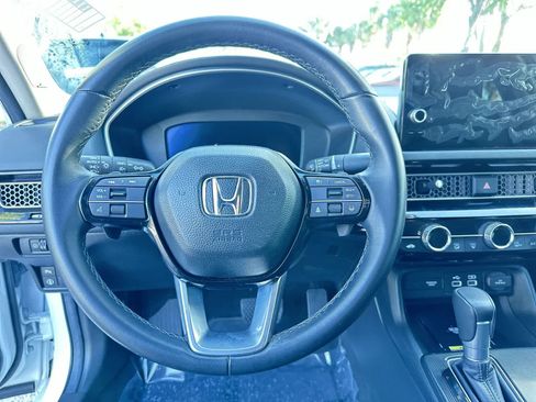 Used 2024 Honda Civic Touring image 18