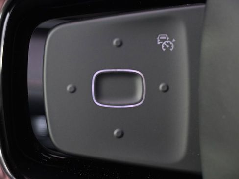New 2026 Lincoln Nautilus Reserve AWD/4WD image 30