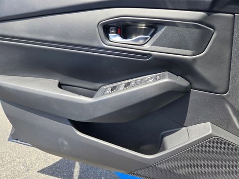 Certified 2023 Honda Accord EX image 22