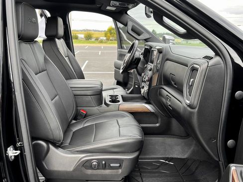 Used 2023 Chevrolet Silverado 2500 High Country image 20