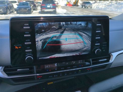 Certified 2024 Toyota Sienna XLE w/ XLE Plus Package image 14